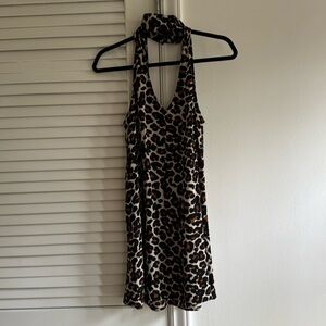 Show Me Your MuMu Leopard Print Dress SZ Small Open Back and Collar
